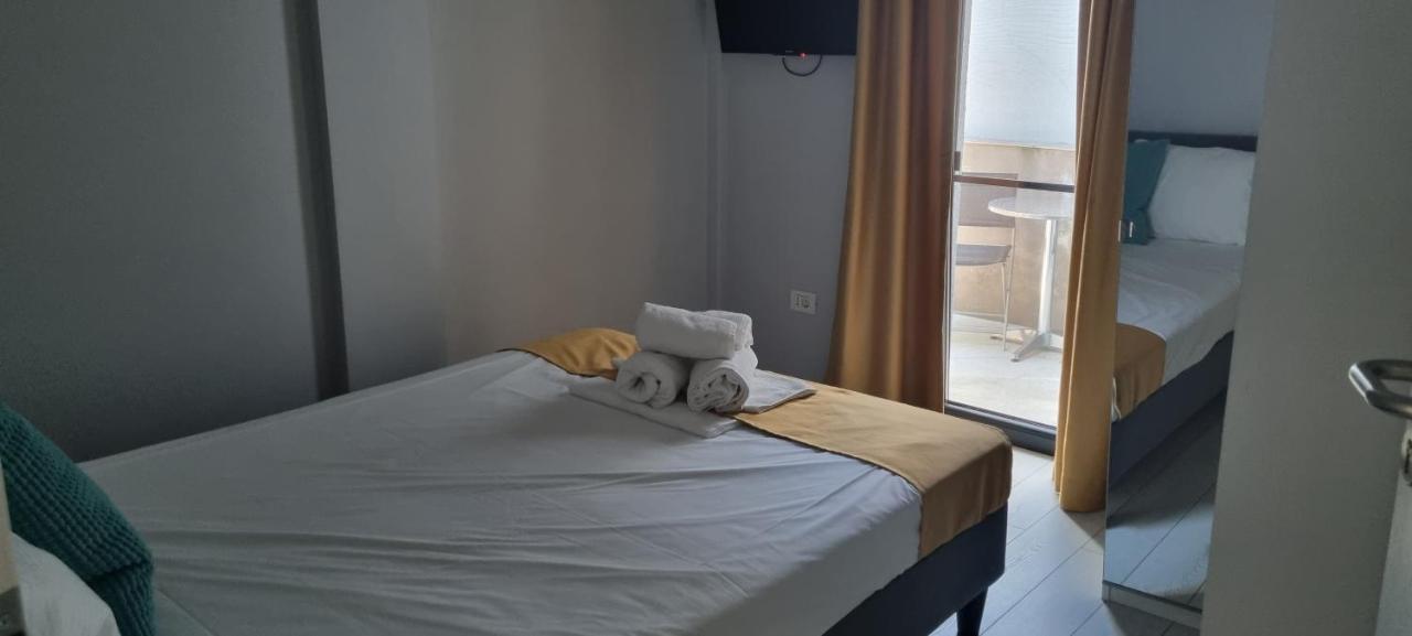 فندق Chg Boutique كوستِنيست المظهر الخارجي الصورة